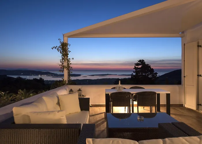 Paros Butterfly Pounda