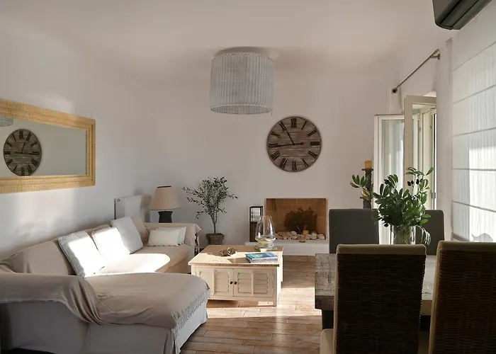 Paros Butterfly Pounda