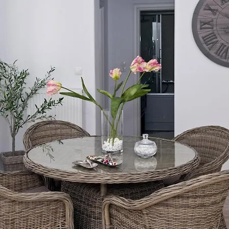 Апартаменты Paros Butterfly *