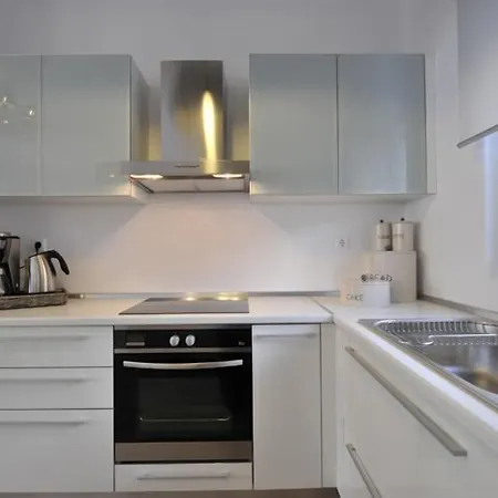 Paros Butterfly * Пунда