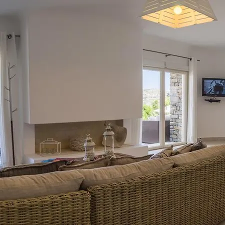 Paros Butterfly Апартаменты