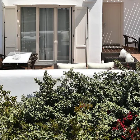 Paros Butterfly Пунда