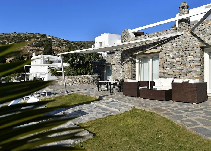 Paros Butterfly Apartamento Pounda