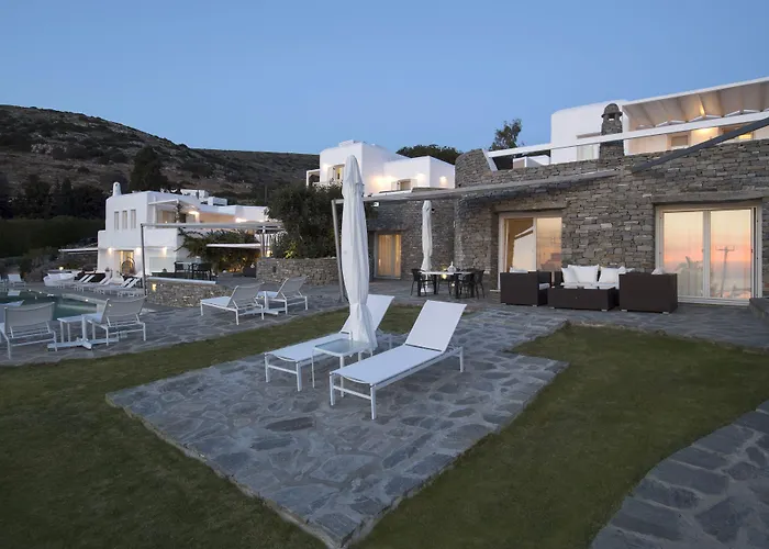 Paros Butterfly * Pounda