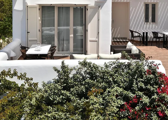 Paros Butterfly Pounda